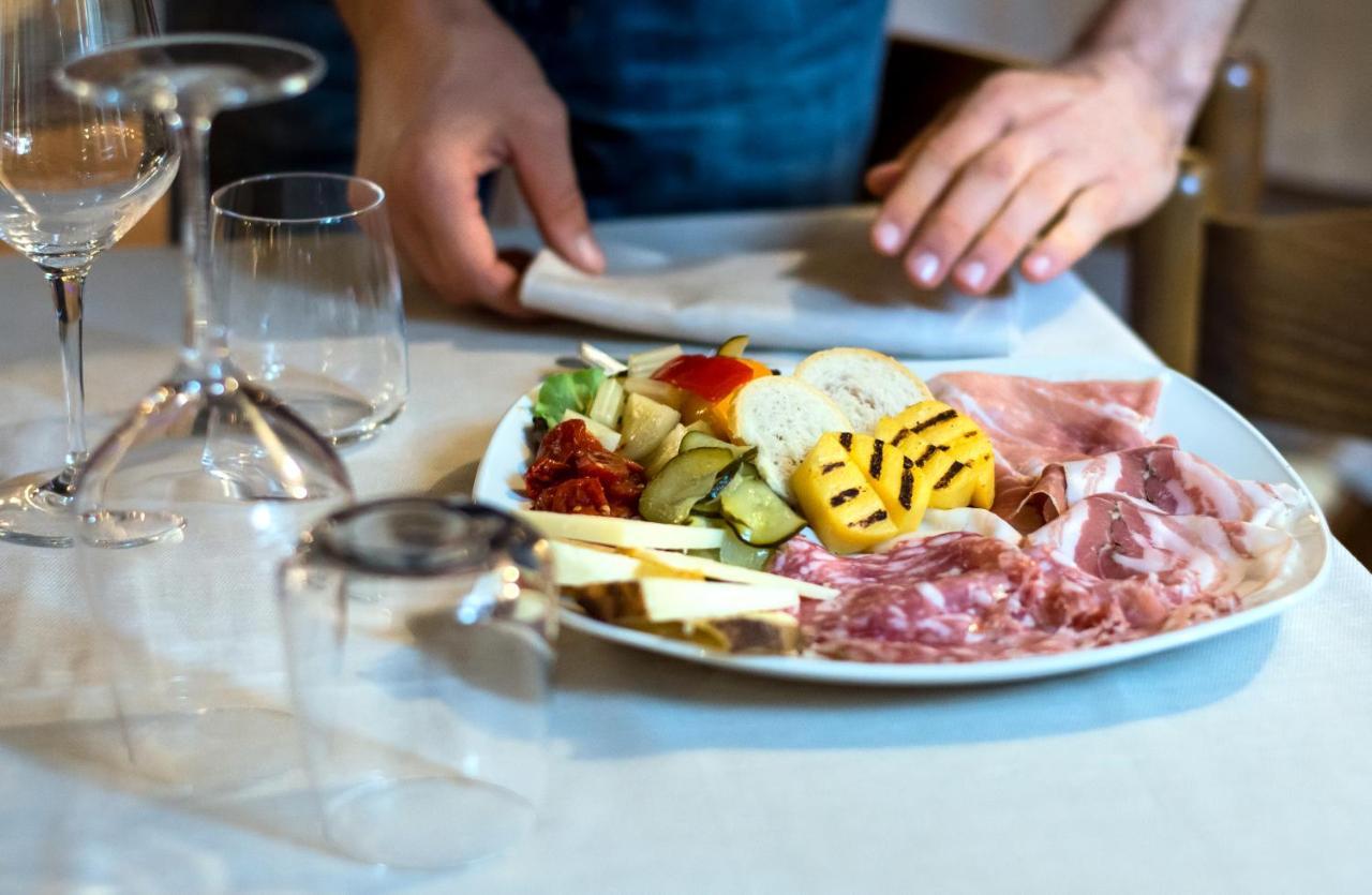 Hotel Corte Dal Castello Lazise Zewnętrze zdjęcie